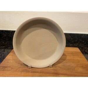 Pampered chef 10inch pie plate